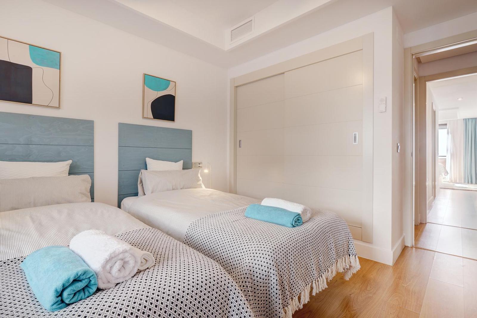 Sunrise Beach Front - Casares Del Mar Extérieur photo