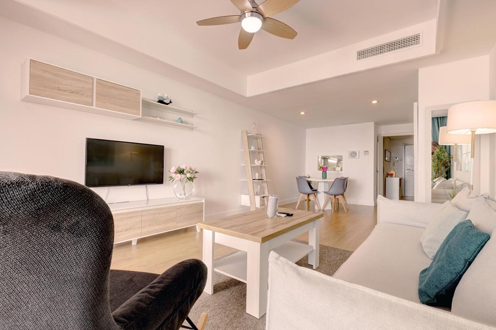 Sunrise Beach Front - Casares Del Mar Extérieur photo